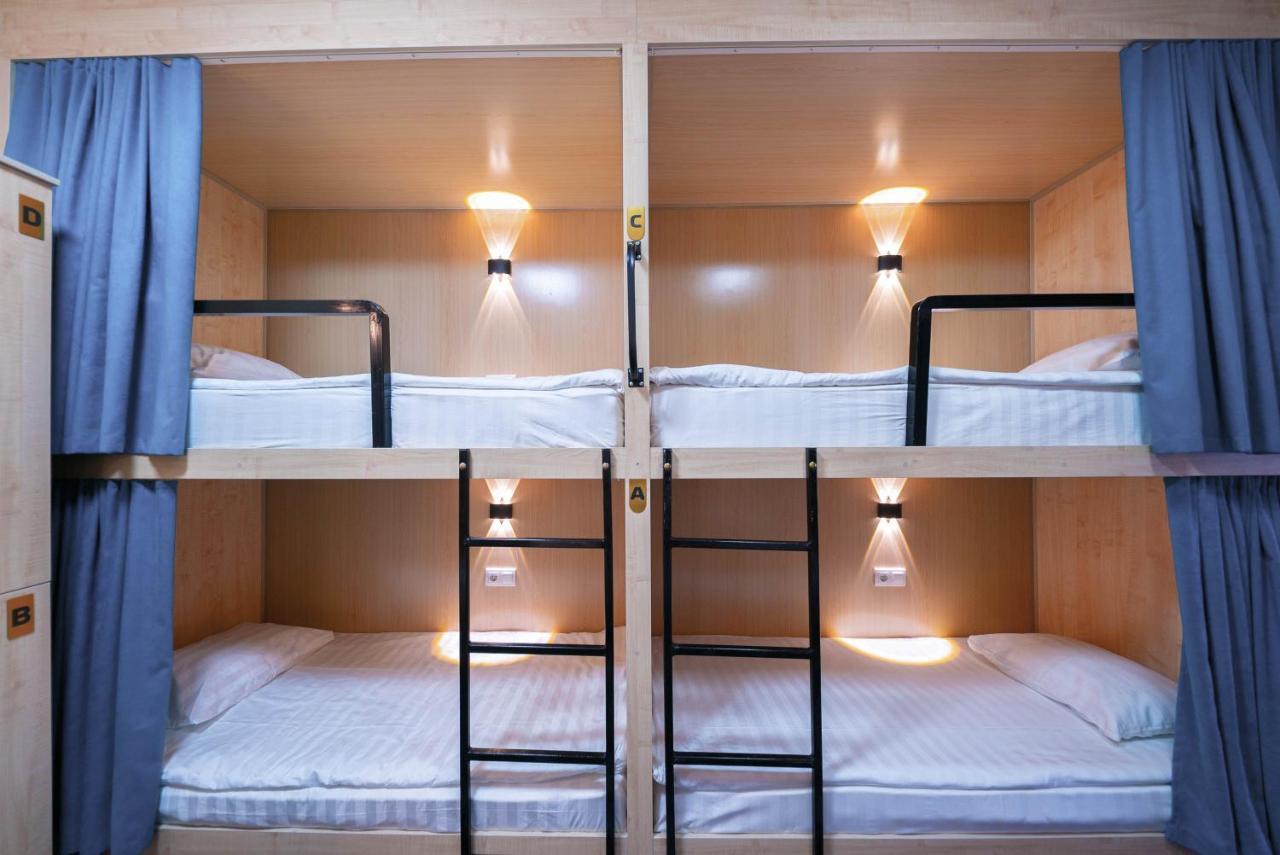 Kaganat Hostel 比什凯克 外观 照片
