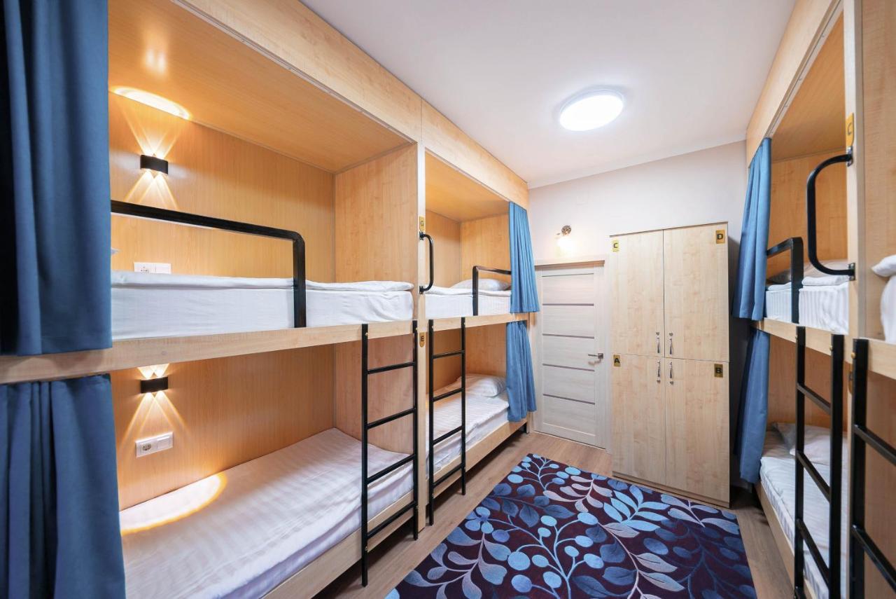 Kaganat Hostel 比什凯克 外观 照片